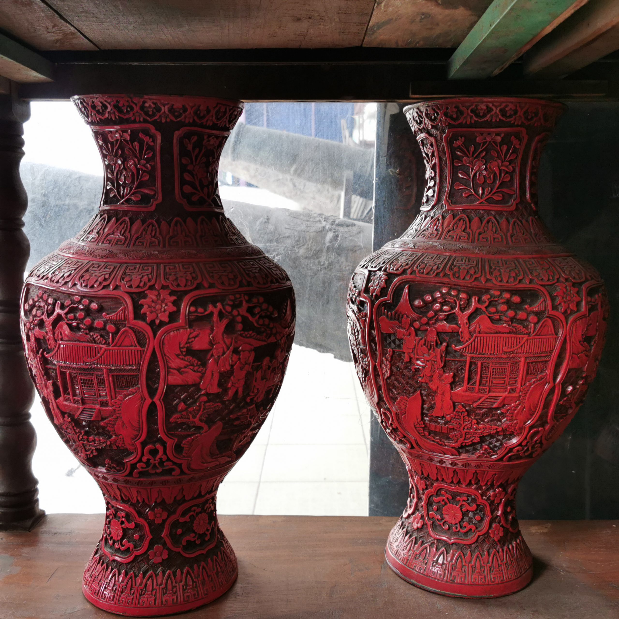 แจกันโบราณ แจกันย้อนยุค งดงาม คลาสสิค หายากมาก ขนาด 45x25cm