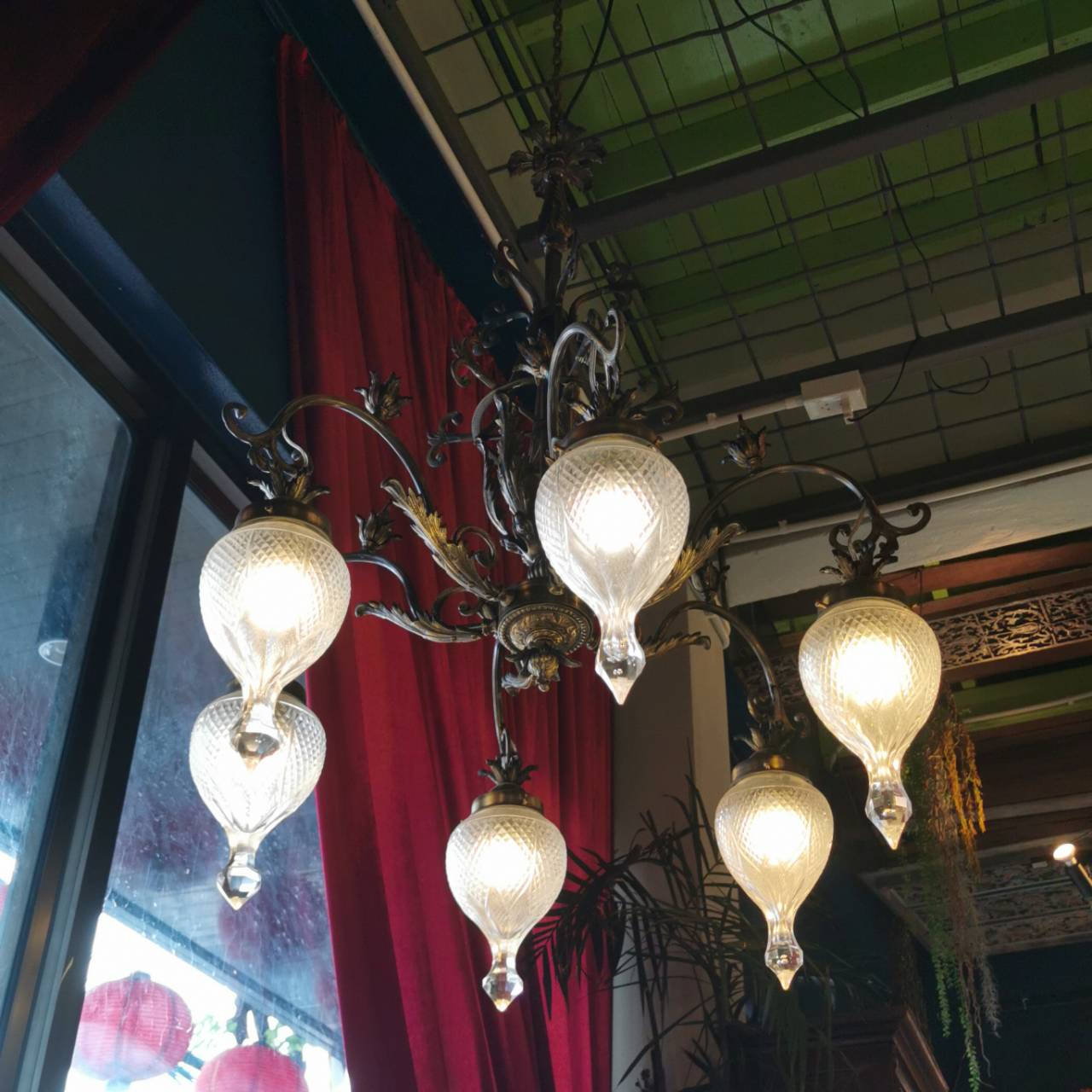 แชนเดอร์เลีย  โคมไฟระย้าแบบโบราณ  สุดคลาสสิค มีรสนิยม ระดับ แอนทีค - Image 8