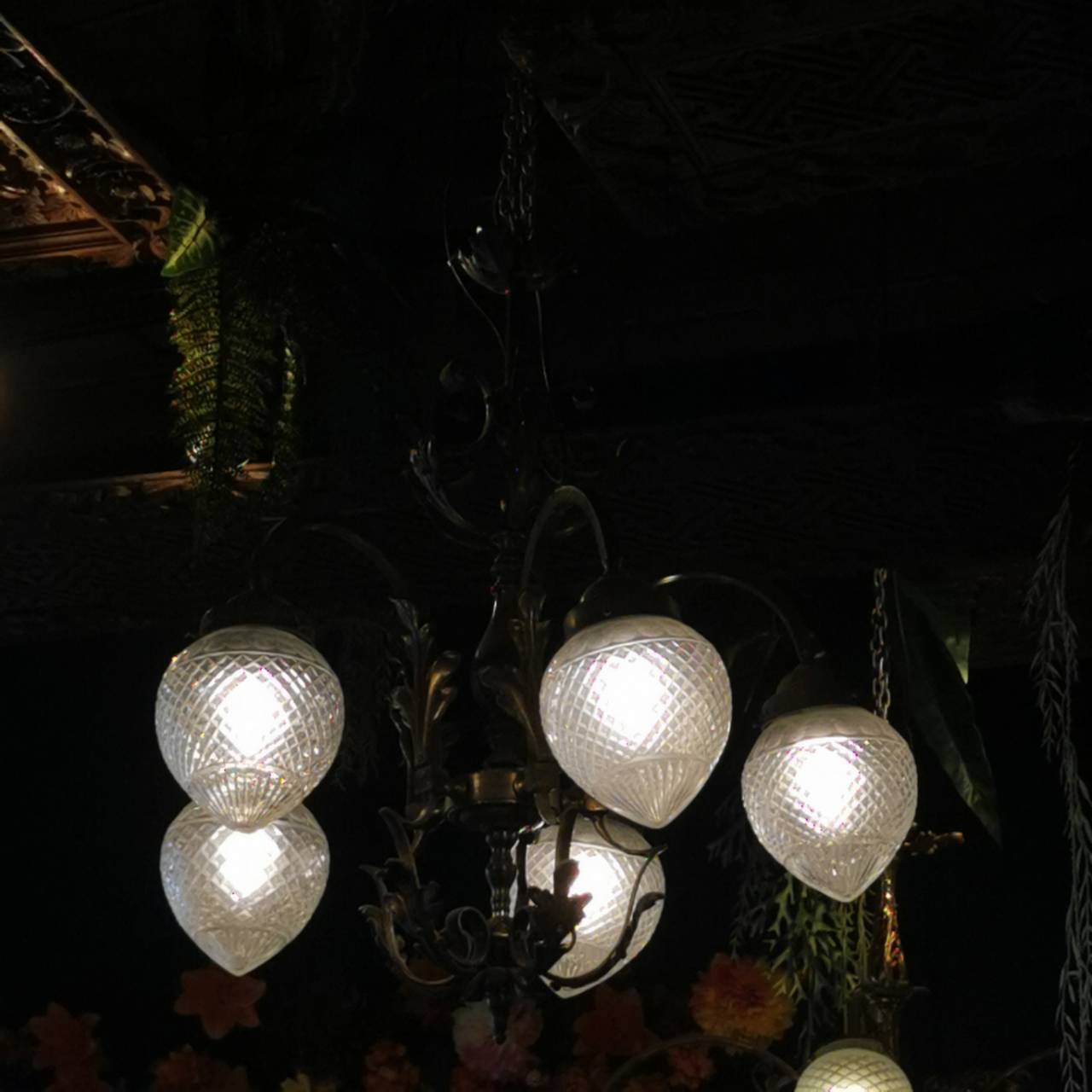 แชนเดอร์เลีย  โคมไฟระย้าแบบโบราณ  สุดคลาสสิค มีรสนิยม ระดับ แอนทีค - Image 7