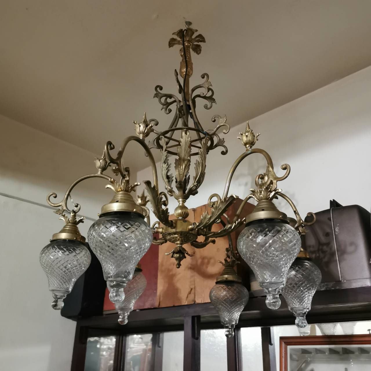 แชนเดอร์เลีย  โคมไฟระย้าแบบโบราณ  สุดคลาสสิค มีรสนิยม ระดับ แอนทีค - Image 10